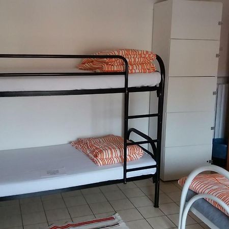 Hostel Easy Pisa Luaran gambar